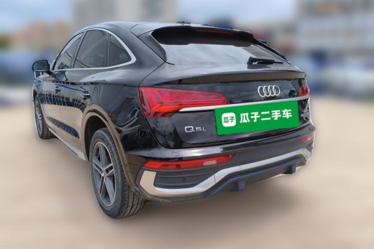 Used Audi Q5L Sportback 2021 40 TFSI Fashion Model Rear Left 45 Deg