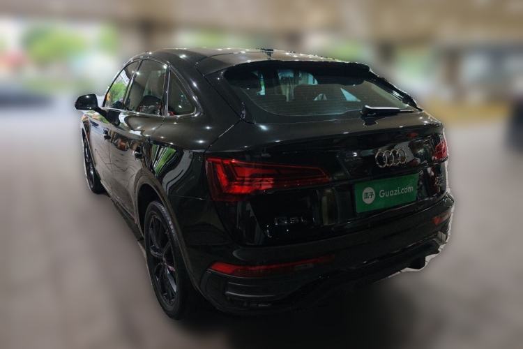 Used Audi Q5L Sportback 2021 40 TFSI Fashion Model Rear Left 45 Deg