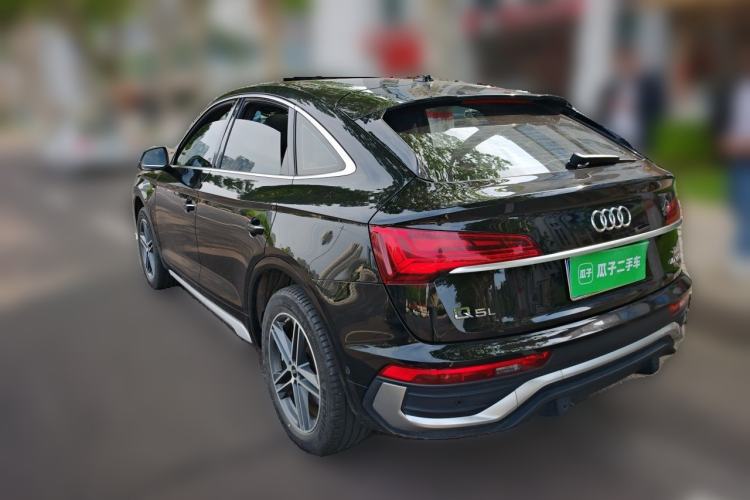 Used Audi Q5L Sportback 2021 40 TFSI Fashion Model Rear Left 45 Deg