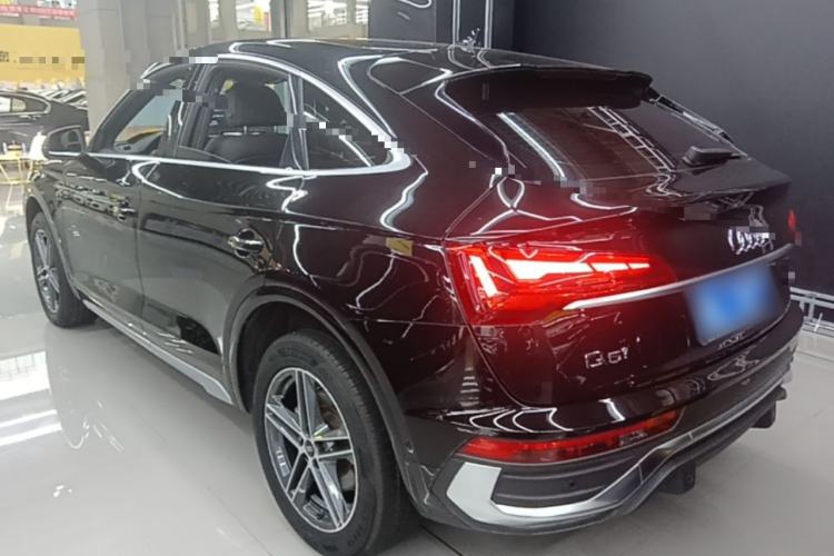 Used Audi Q5L Sportback 2021 40 TFSI Fashion Model Rear Left 45 Deg
