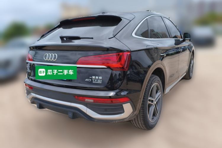 Used Audi Q5L Sportback 2021 40 TFSI Fashion Model Rear Right 45 Deg