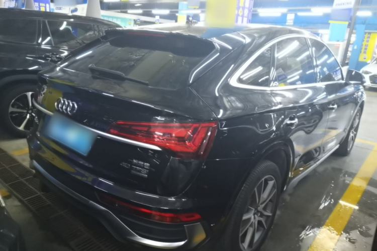 Used Audi Q5L Sportback 2021 40 TFSI Luxury Edition Rear Right 45 Deg