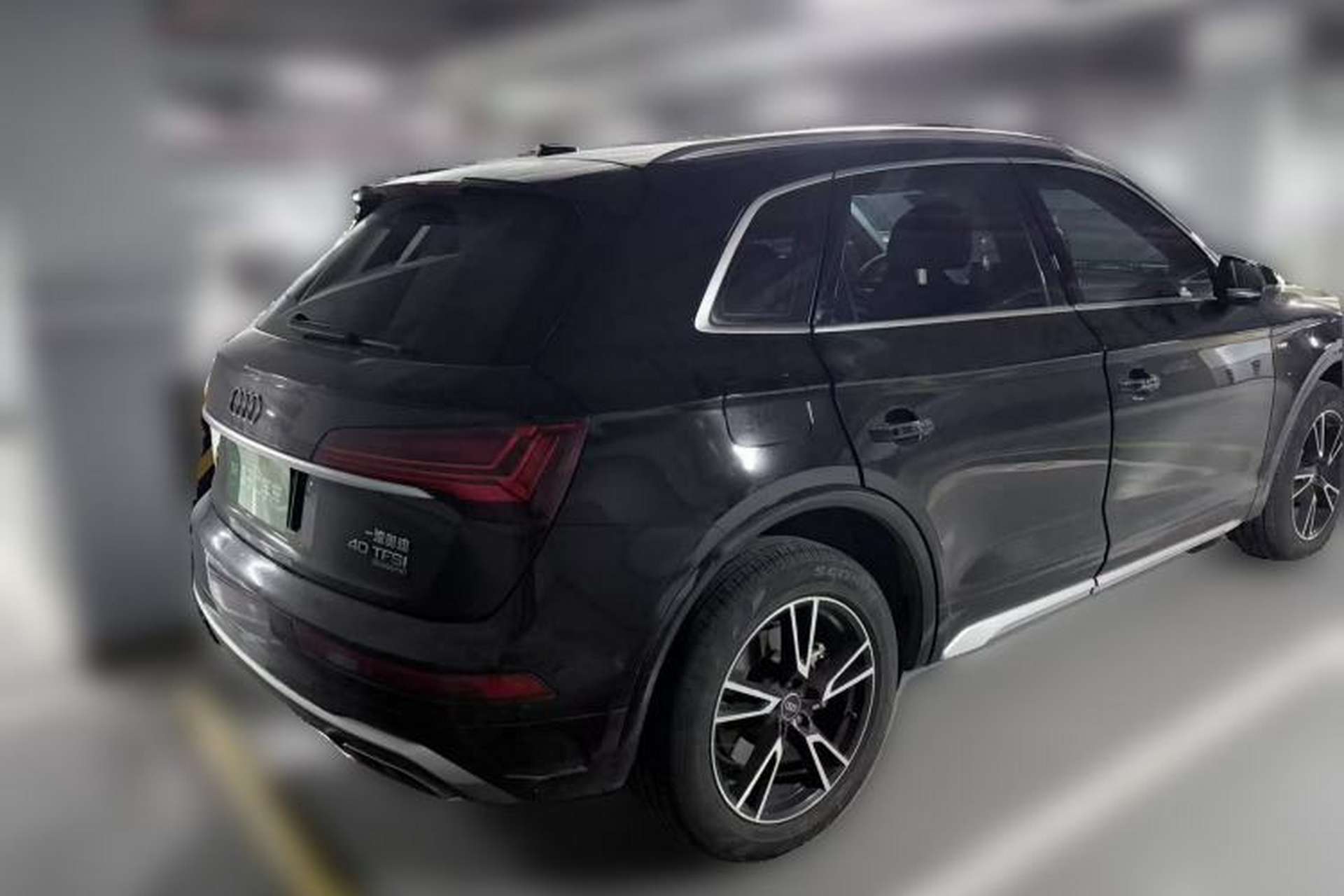 Used Audi Q5L Sportback 2021 40 TFSI Fashion Model Rear Right 45 Deg