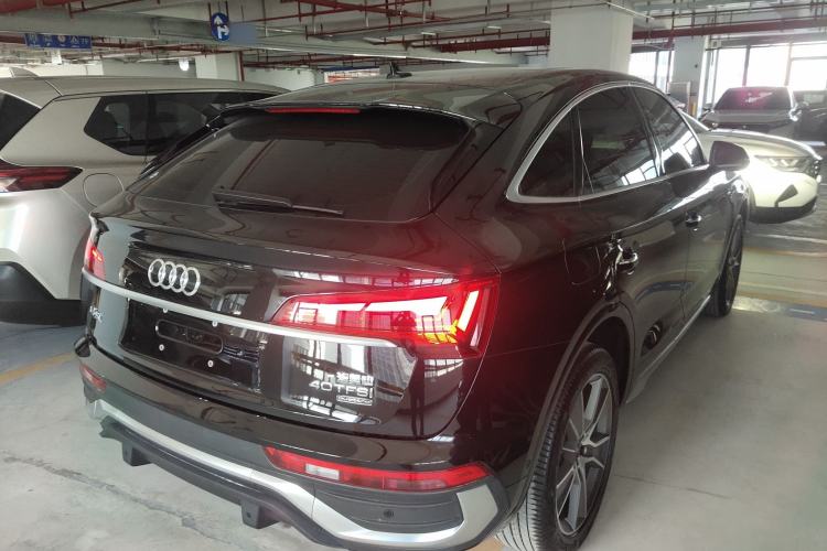 Used Audi Q5L Sportback 2021 40 TFSI Luxury Edition Rear Right 45 Deg