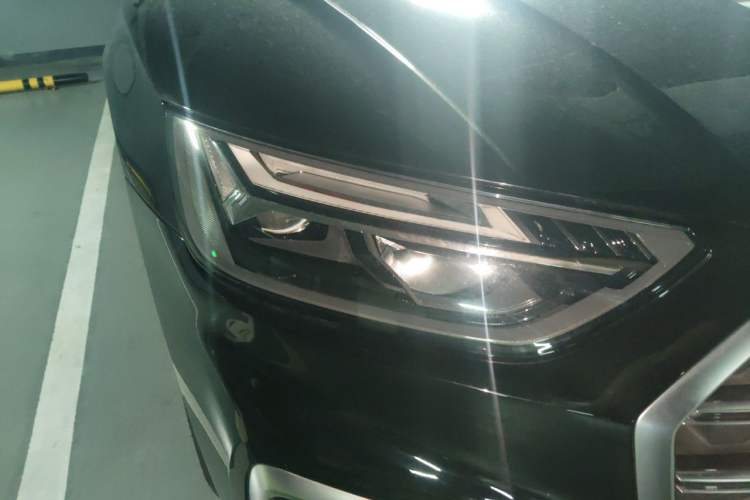 Used Audi Q5L Sportback 2021 40 TFSI Fashion Model Right Front Headlight