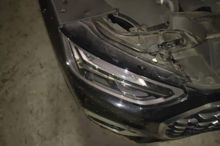Used Audi Q5L Sportback 2021 40 TFSI Fashion Model Right Front Headlight