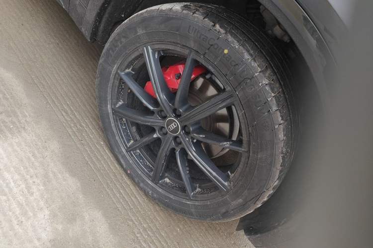 Used Audi Q5L Sportback 2021 45 TFSI Prestige Edition Right Front Wheel Hub