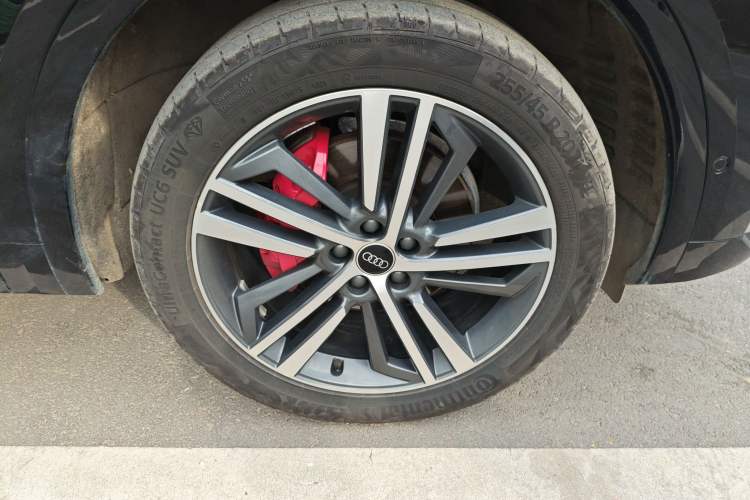 Used Audi Q5L Sportback 2021 45 TFSI Luxury Edition Right Front Wheel Hub