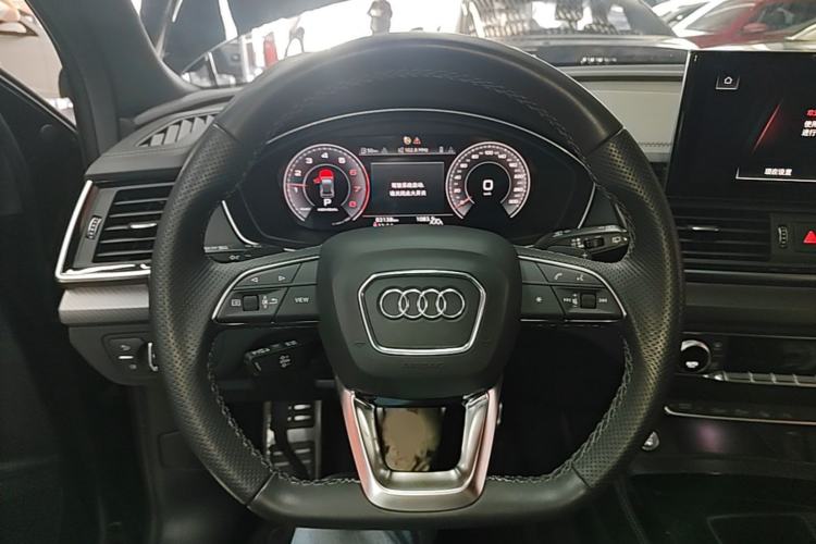 Used Audi Q5L Sportback 2021 40 TFSI Luxury Edition Steering Wheel
