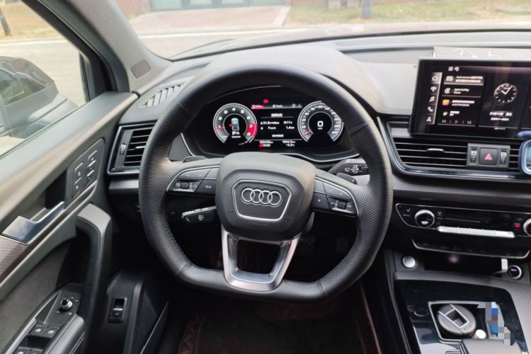 Used Audi Q5L Sportback 2021 45 TFSI Luxury Edition Steering Wheel