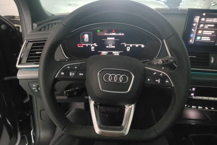 Used Audi Q5L Sportback 2021 40 TFSI Luxury Edition Steering Wheel