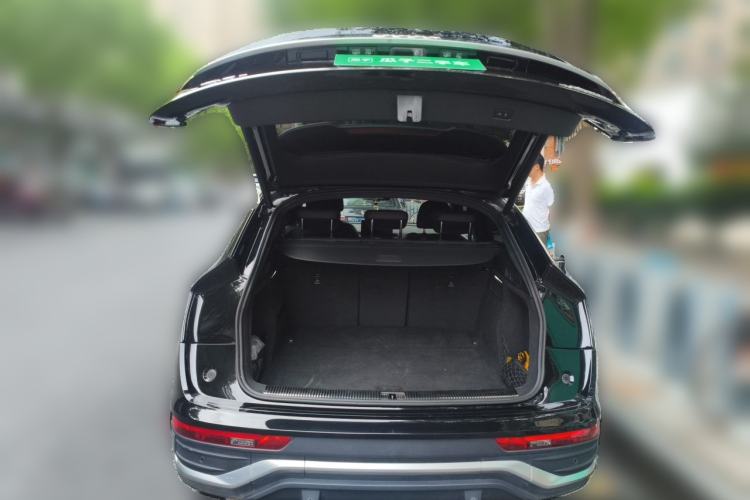Used Audi Q5L Sportback 2021 40 TFSI Luxury Edition Trunk