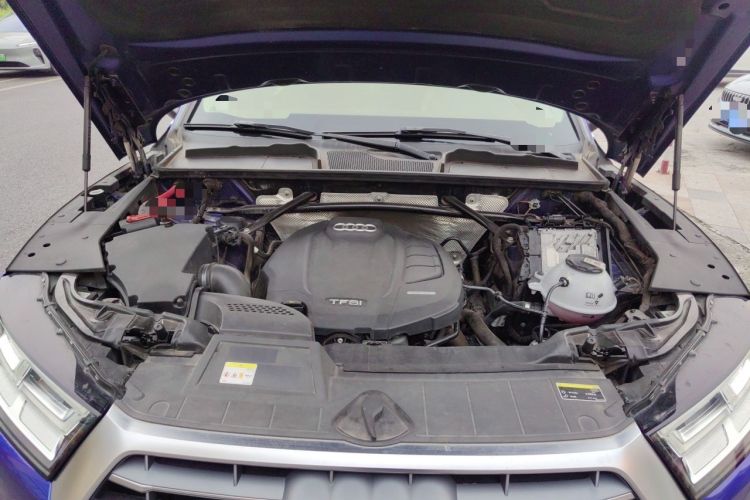 Used Audi Q5L Sportback 2021 40 TFSI Enjoy Life Edition Engine Bay