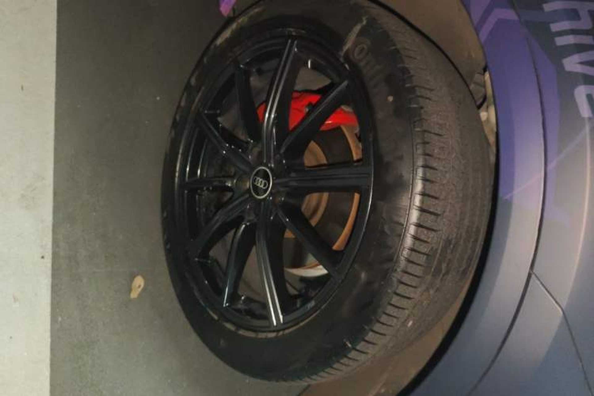 Used Audi Q5L Sportback 2021 45 TFSI Prestige Edition Right Front Wheel Hub