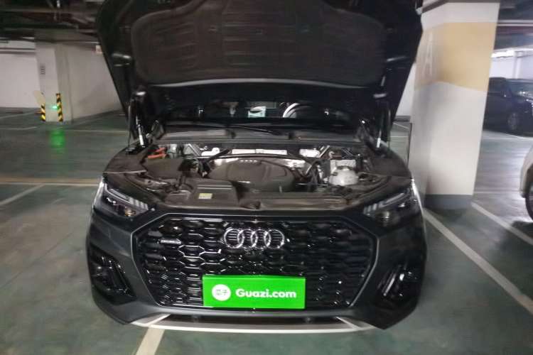Used Audi Q5L Sportback 2021 45 TFSI Luxury Edition Engine Bay