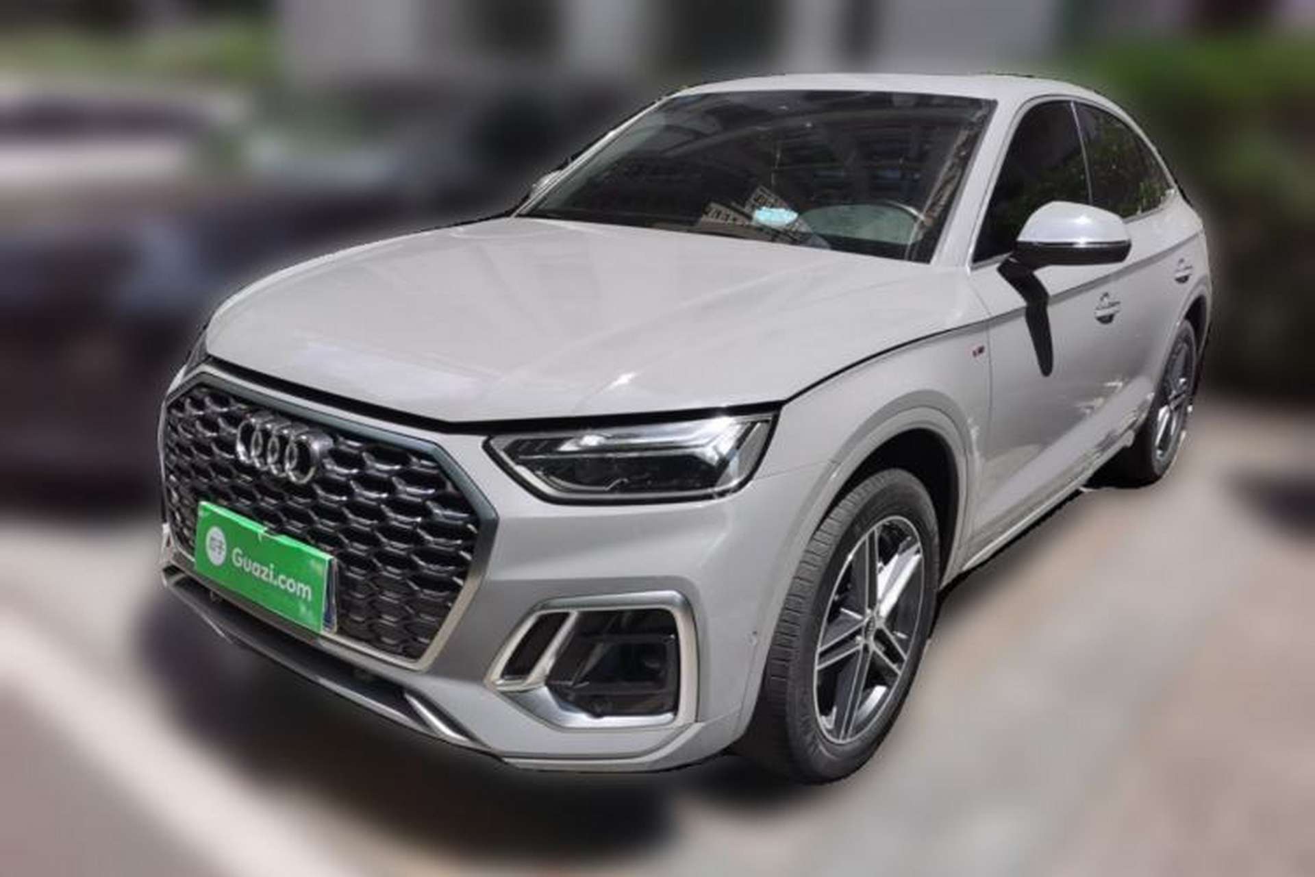 Used Audi Q5L Sportback 2021 40 TFSI Fashion Model Front Left 45 Deg
