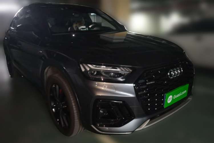Used Audi Q5L Sportback 2021 45 TFSI Luxury Edition Front Right 45 Deg