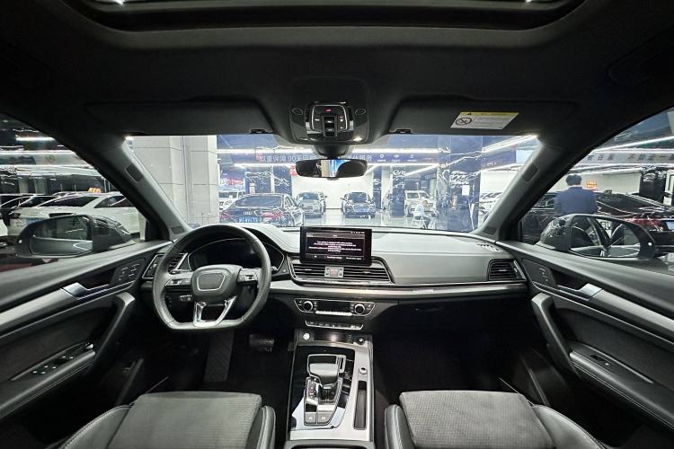 Used Audi Q5L Sportback 2021 45 TFSI Luxury Edition Interior 1