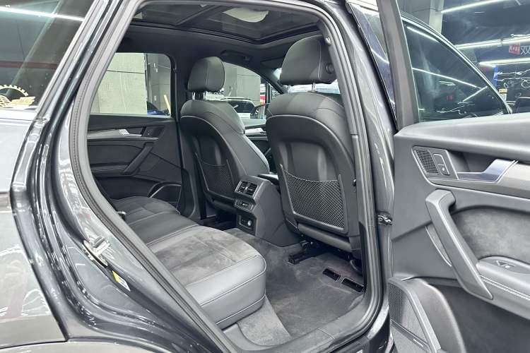 Used Audi Q5L Sportback 2021 45 TFSI Luxury Edition Interior 7