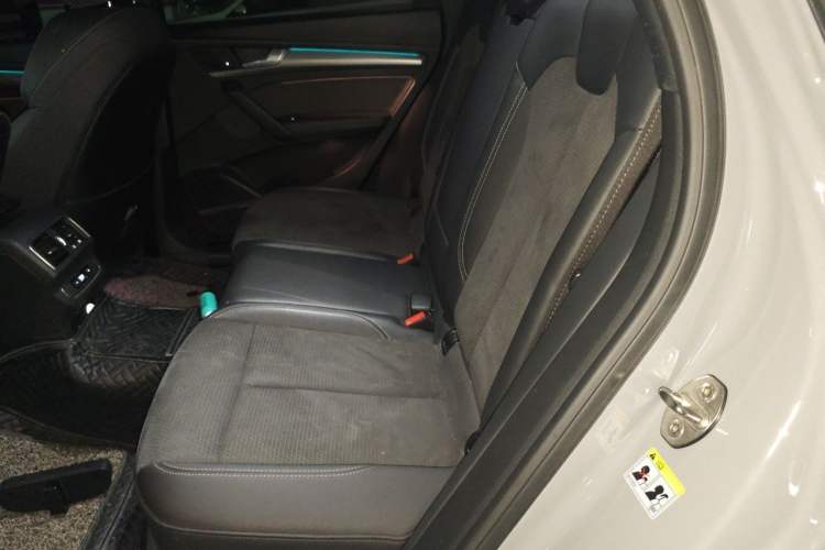 Used Audi Q5L Sportback 2021 45 TFSI Luxury Edition Left Rear Seat