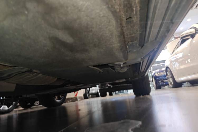 Used Audi Q5L Sportback 2021 40 TFSI Launch Special Edition Left Side Sill
