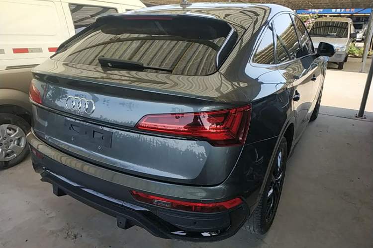 Used Audi Q5L Sportback 2021 45 TFSI Prestige Edition Rear Right 45 Deg