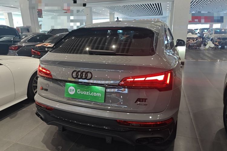 Used Audi Q5L Sportback 2021 40 TFSI Launch Special Edition Rear Right 45 Deg