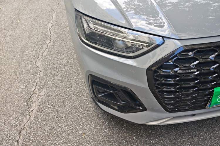 Used Audi Q5L Sportback 2021 40 TFSI Luxury Edition Right Front Headlight