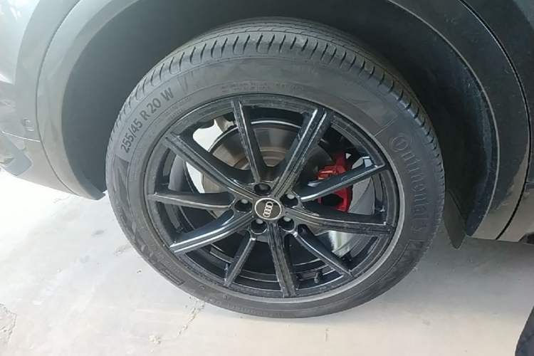 Used Audi Q5L Sportback 2021 45 TFSI Prestige Edition Right Rear Wheel Hub
