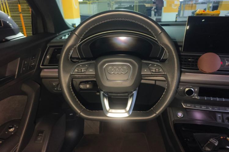 Used Audi Q5L Sportback 2021 40 TFSI Luxury Edition Steering Wheel