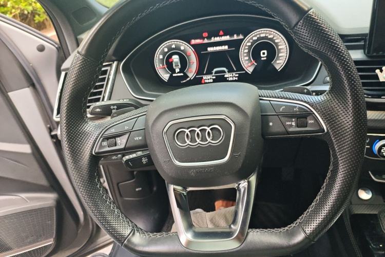 Used Audi Q5L Sportback 2021 40 TFSI Luxury Edition Steering Wheel