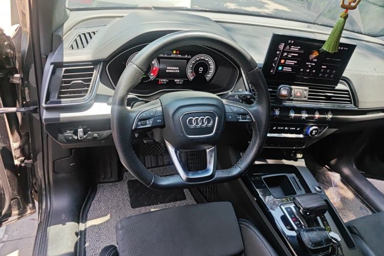 Used Audi Q5L Sportback 2021 45 TFSI Luxury Edition Steering Wheel