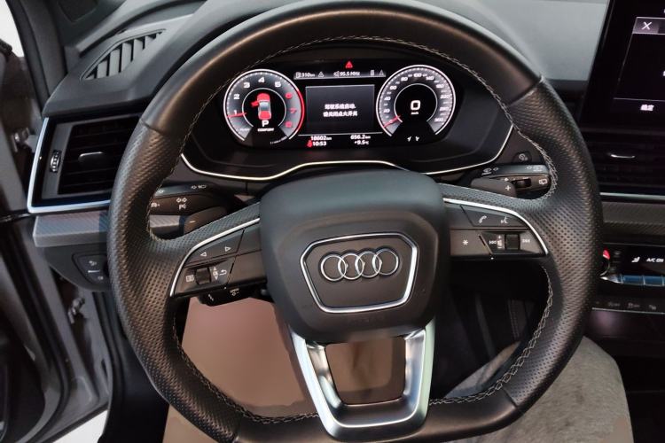 Used Audi Q5L Sportback 2021 40 TFSI Launch Special Edition Steering Wheel