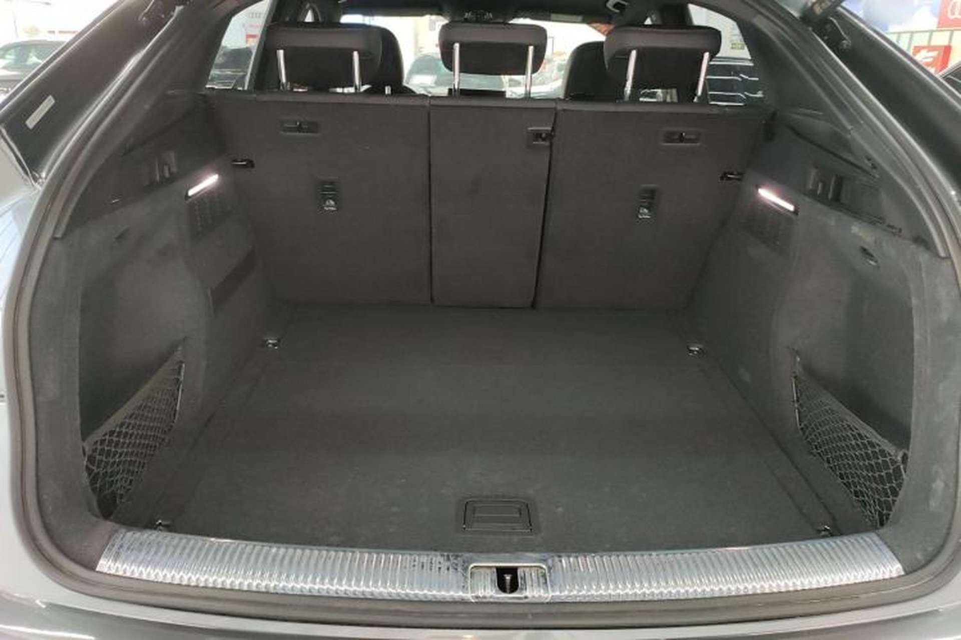 Used Audi Q5L Sportback 2021 40 TFSI Fashion Model Trunk
