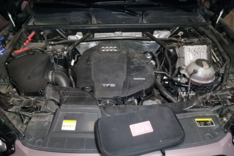 Used Audi Q5L Sportback 2021 45 TFSI Prestige Edition Engine Bay