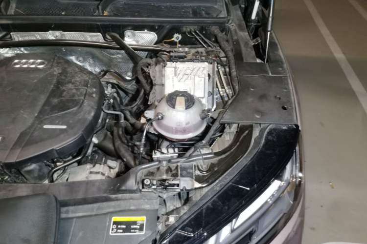 Used Audi Q5L Sportback 2021 45 TFSI Prestige Edition Engine Bay Left