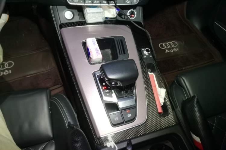 Used Audi Q5L Sportback 2021 45 TFSI Prestige Edition Gear Lever