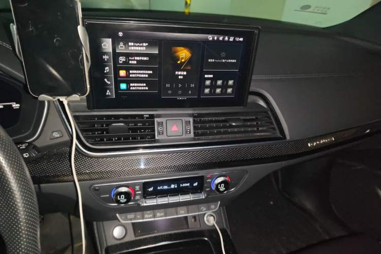 Used Audi Q5L Sportback 2021 40 TFSI Fashion Model Audio And AC Panel