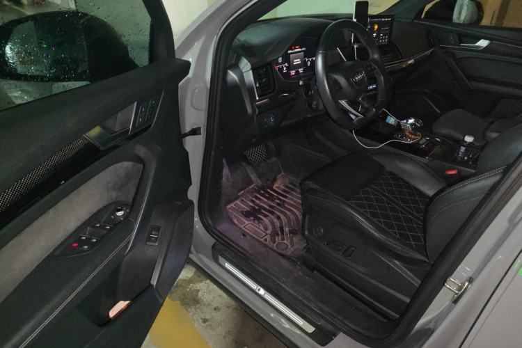 Used Audi Q5L Sportback 2021 40 TFSI Fashion Model Driver Seat
