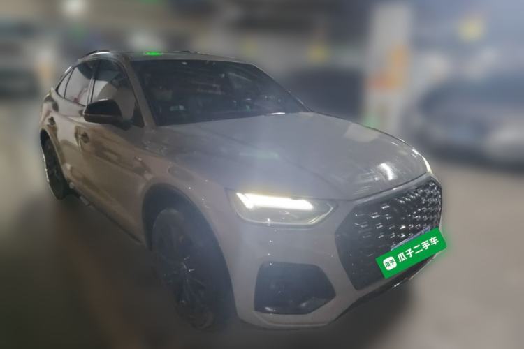 Used Audi Q5L Sportback 2021 40 TFSI Fashion Model Front Right 45 Deg