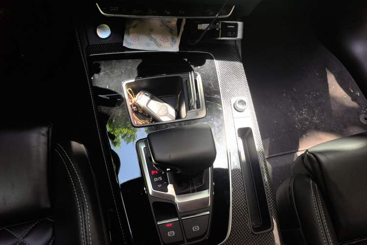 Used Audi Q5L Sportback 2021 45 TFSI Prestige Edition Gear Lever