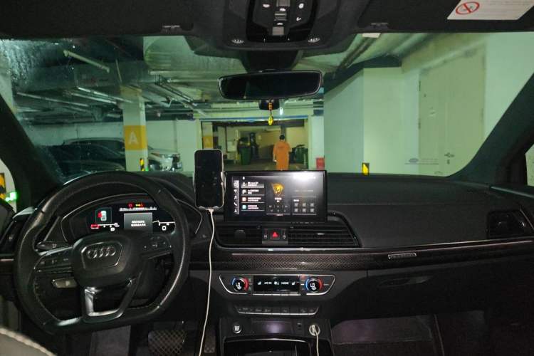 Used Audi Q5L Sportback 2021 40 TFSI Fashion Model Headliner