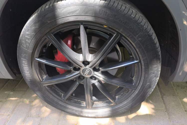 Used Audi Q5L Sportback 2021 45 TFSI Prestige Edition Right Front Wheel Hub
