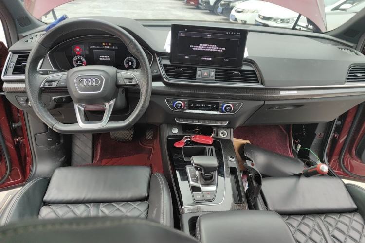 Used Audi Q5L Sportback 2021 45 TFSI Luxury Edition Center Console