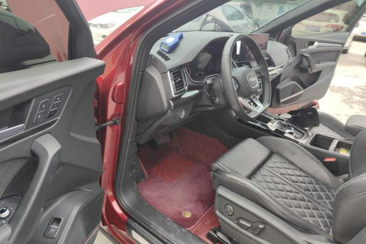 Used Audi Q5L Sportback 2021 45 TFSI Luxury Edition Driver Seat