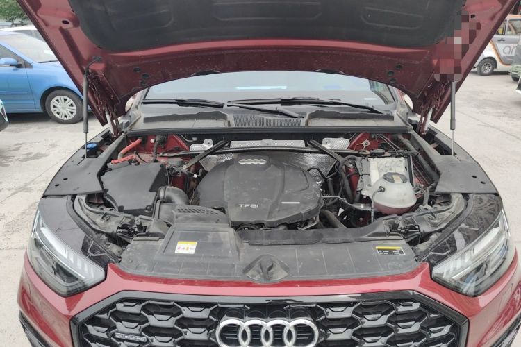 Used Audi Q5L Sportback 2021 45 TFSI Luxury Edition Engine Bay