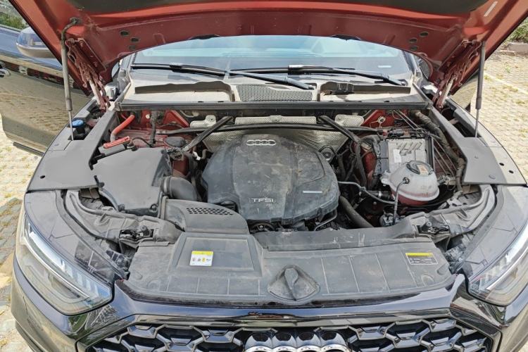 Used Audi Q5L Sportback 2021 45 TFSI Prestige Edition Engine Bay