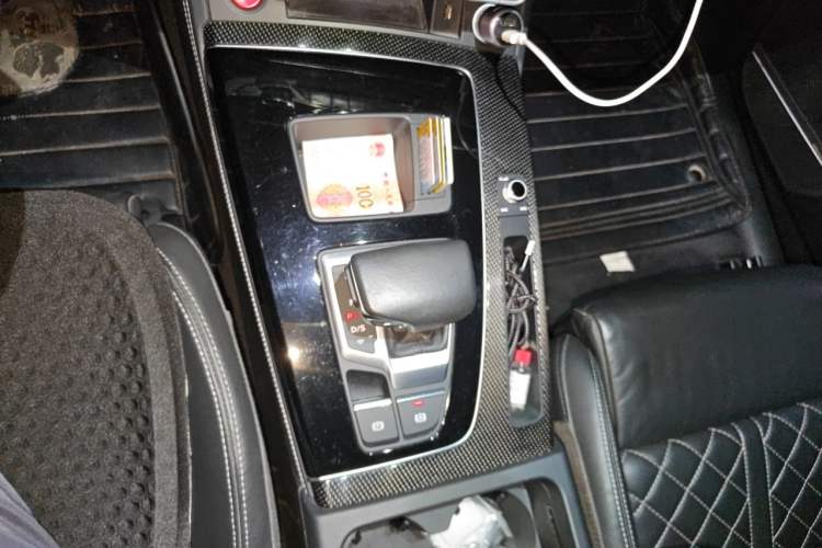 Used Audi Q5L Sportback 2021 45 TFSI Luxury Edition Gear Lever