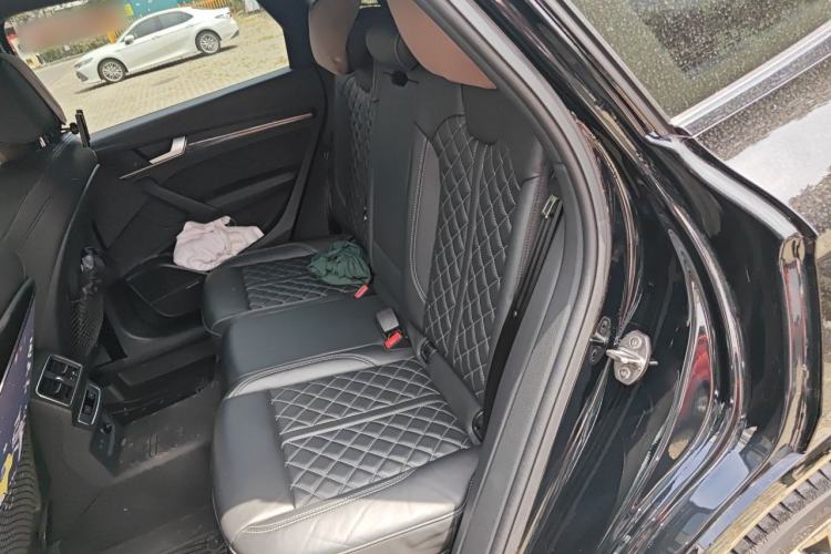Used Audi Q5L Sportback 2021 45 TFSI Prestige Edition Left Rear Seat