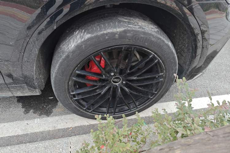 Used Audi Q5L Sportback 2021 45 TFSI Prestige Edition Right Front Wheel Hub